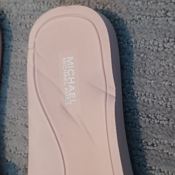 Michael Kors MK Sequined Rainbow Embellished Slide Sandal Women’s Size 9 W/Flaw - Picture 13 of 15